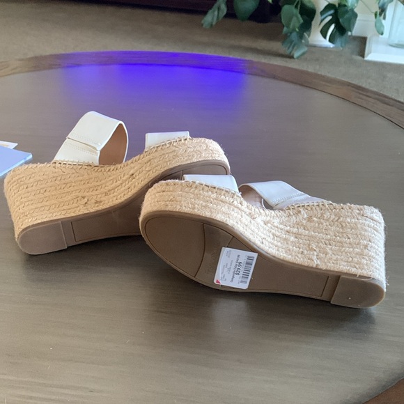 Franco Sarto wedge Heel White Slide. in Sandal Shoe Summer Wear NWT Sz 7 - Picture 6 of 7